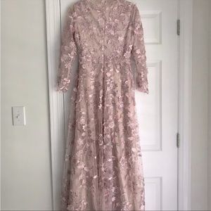 Mac duggal stunning pink gown